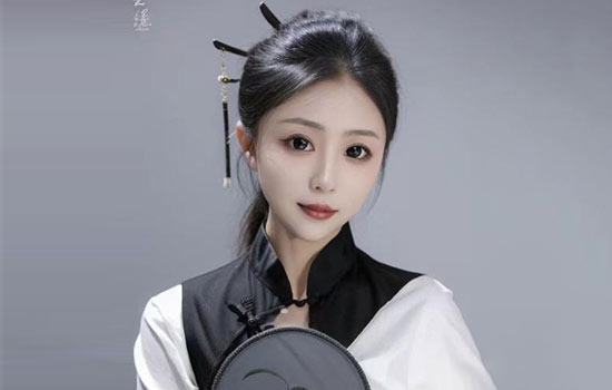 南京 秦馨儿